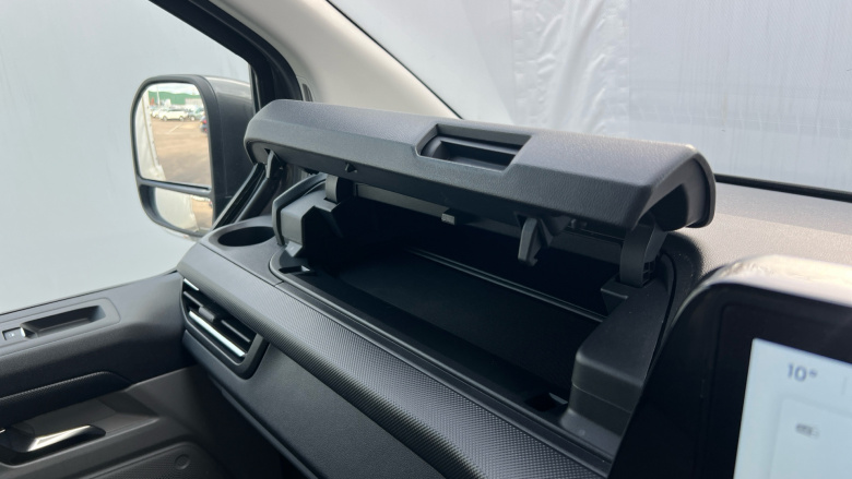 Ford Transit Custom 300 L2 Diesel Fwd 2.0 EcoBlue 136ps H1 Van Limited